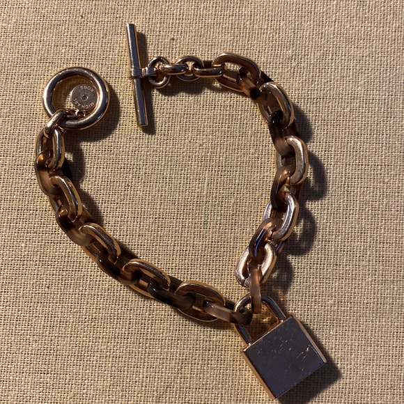 MICHAEL KORS WOMEN'S TORTOISE & ROSE GOLD TONE PADLOCK - Picture 3 of 7